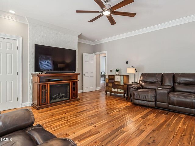 406 Cricket Hearth Road, Sanford, NC 27330