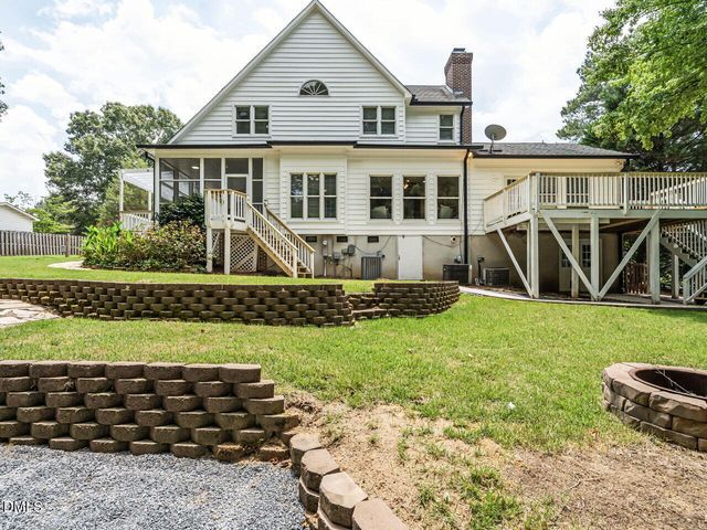 406 Cricket Hearth Road, Sanford, NC 27330