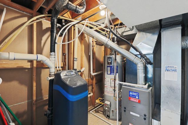 515 Franklin Ave, Mulvane, KS 67110