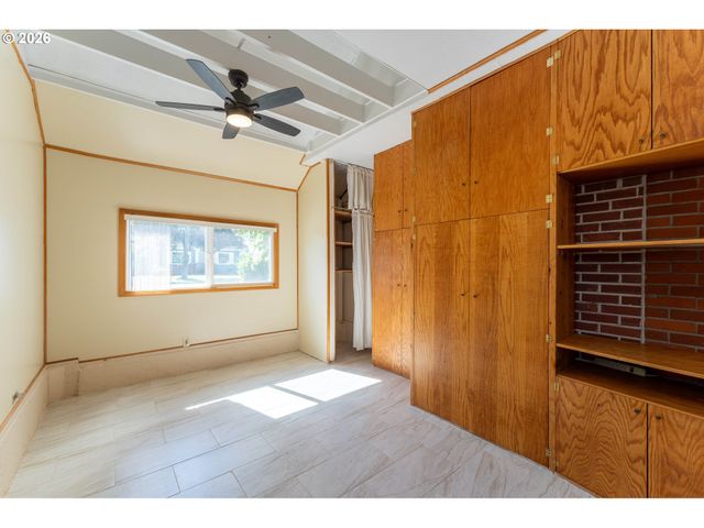 5276 Ne 73RD Ave, Portland, OR 97218