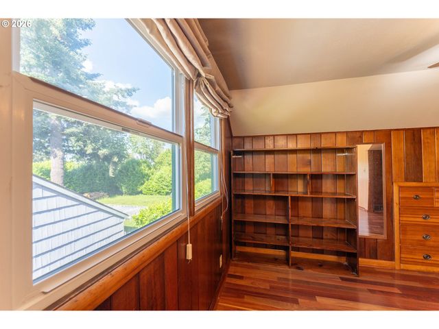 5276 Ne 73RD Ave, Portland, OR 97218