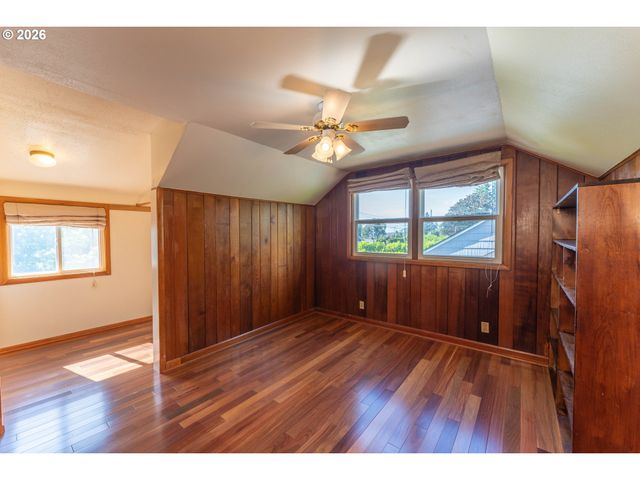 5276 Ne 73RD Ave, Portland, OR 97218