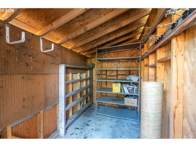 5276 Ne 73RD Ave, Portland, OR 97218