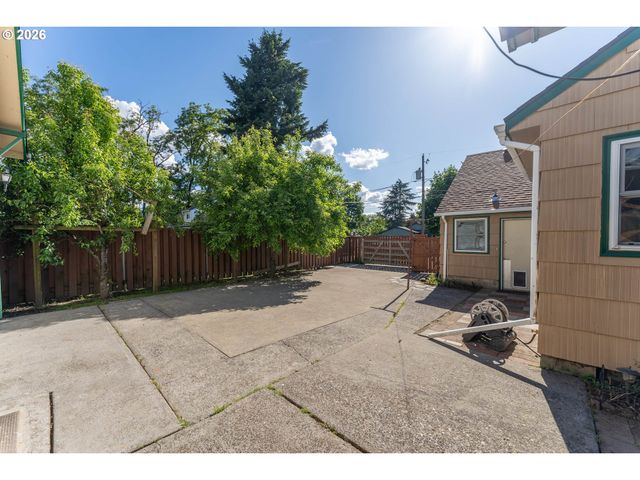 5276 Ne 73RD Ave, Portland, OR 97218