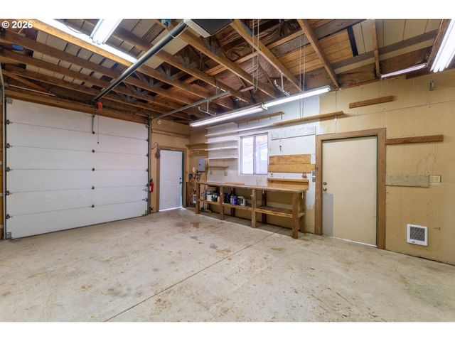 5276 Ne 73RD Ave, Portland, OR 97218