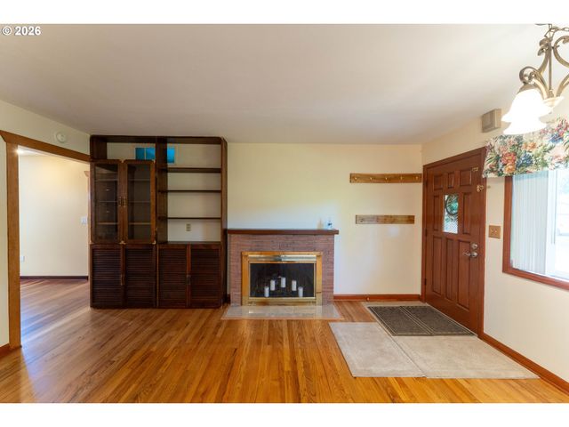 5276 Ne 73RD Ave, Portland, OR 97218
