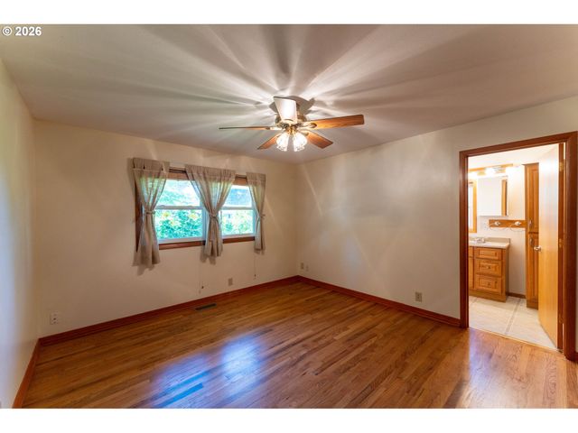 5276 Ne 73RD Ave, Portland, OR 97218
