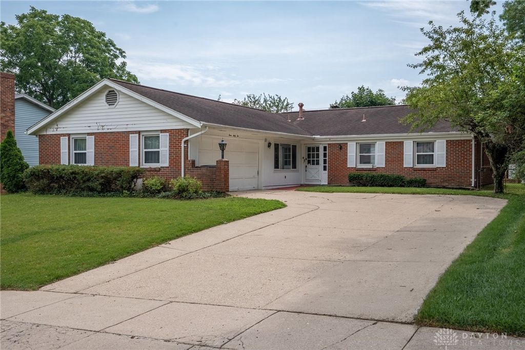 362 Ridgewood Drive, Fairborn, OH 45324