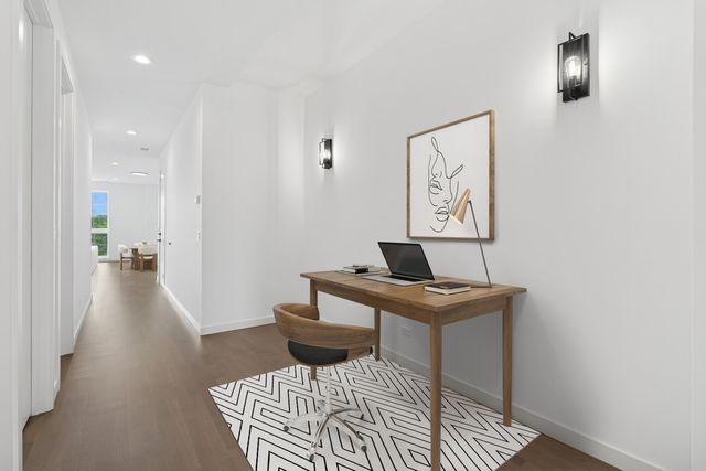 5824 N Lincoln Avenue 1N, Chicago, IL 60659