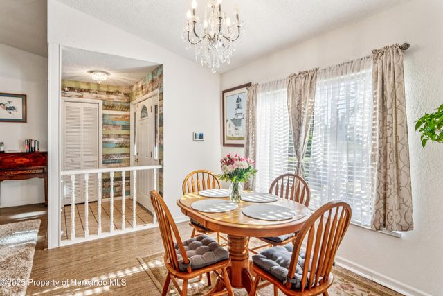 4527 Goldcoast Avenue, Spring Hill, FL 34609