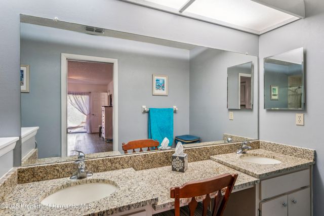 4527 Goldcoast Avenue, Spring Hill, FL 34609