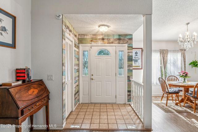 4527 Goldcoast Avenue, Spring Hill, FL 34609