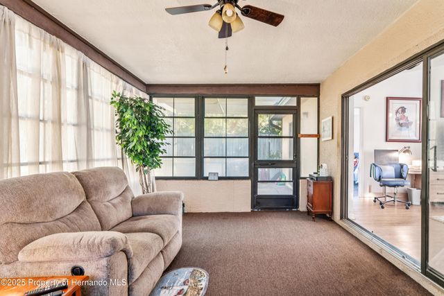 4527 Goldcoast Avenue, Spring Hill, FL 34609