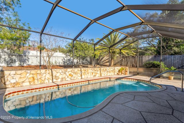 4527 Goldcoast Avenue, Spring Hill, FL 34609