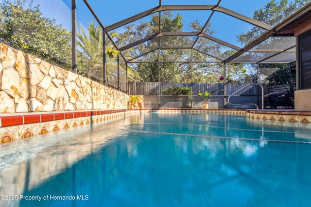 4527 Goldcoast Avenue, Spring Hill, FL 34609