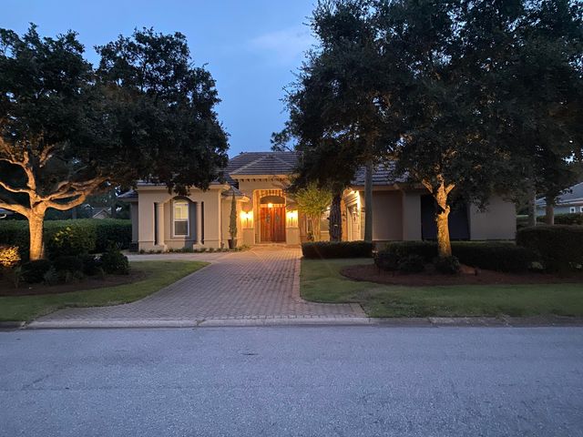 1163 N Troon Drive, Destin, FL 32550