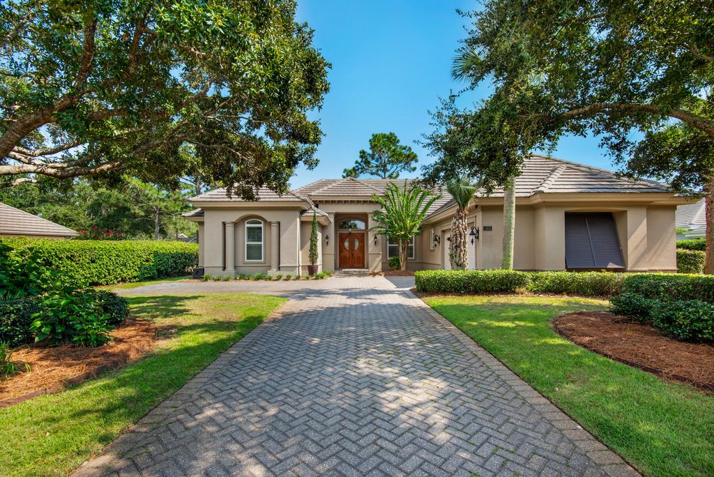 1163 N Troon Drive, Destin, FL 32550