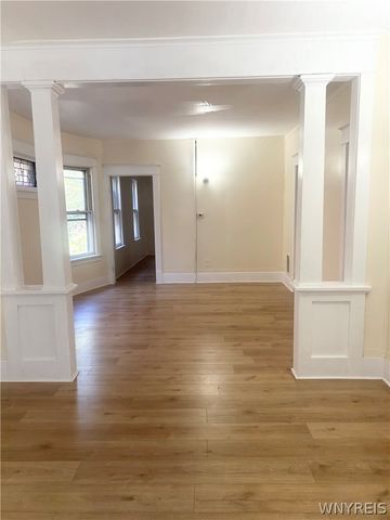 342 Cornwall Avenue, Buffalo, NY 14215