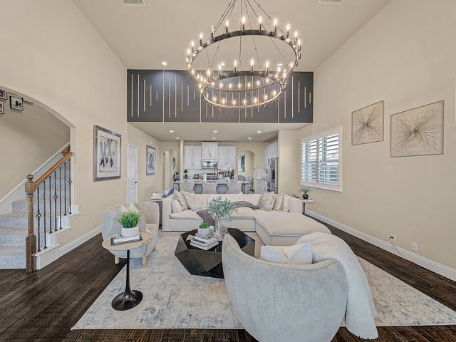 517 Thompson Drive, Van Alstyne, TX 75495