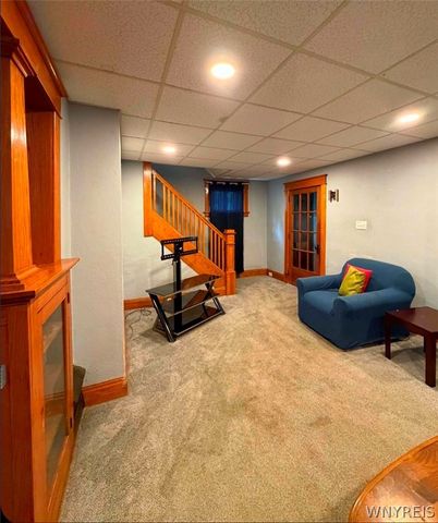 2410 Cleveland Avenue, Niagara Falls, NY 14305