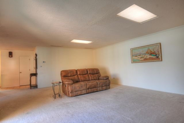 3105 DALLAS Street NE, Albuquerque, NM 87110