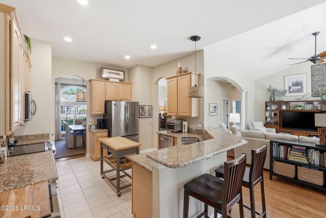 6 Crescent Circle, Bluffton, SC 29910