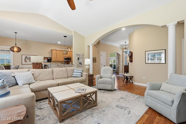 6 Crescent Circle, Bluffton, SC 29910