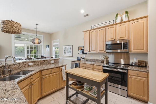 6 Crescent Circle, Bluffton, SC 29910