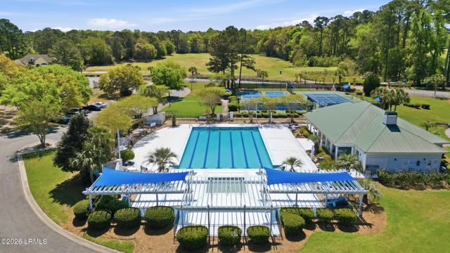 6 Crescent Circle, Bluffton, SC 29910