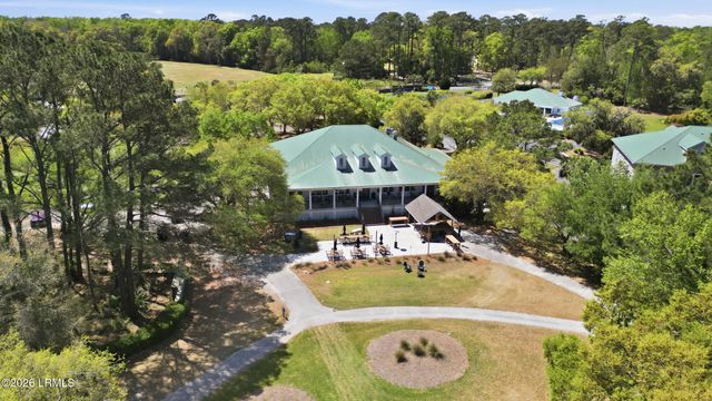 6 Crescent Circle, Bluffton, SC 29910