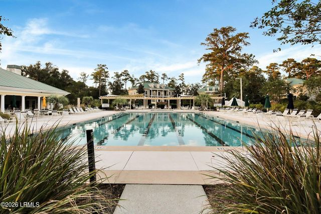 6 Crescent Circle, Bluffton, SC 29910