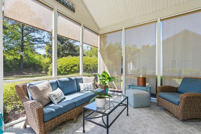 6 Crescent Circle, Bluffton, SC 29910