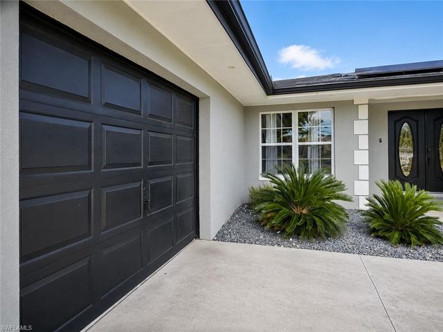 1419 Shelby PKWY, Cape Coral, FL 33904