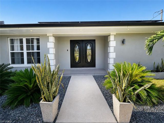 1419 Shelby PKWY, Cape Coral, FL 33904