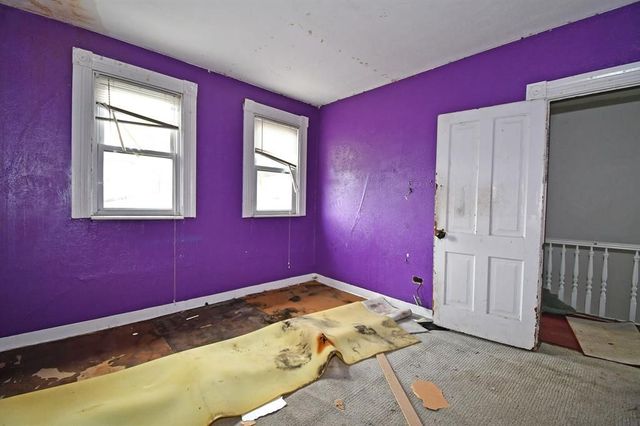 22 E PROSPECT AVENUE, Ingram, PA 15205