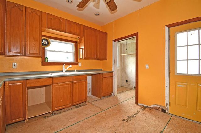 22 E PROSPECT AVENUE, Ingram, PA 15205