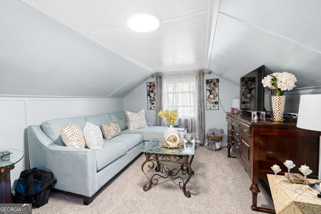 1776 Fairway Hill Drive, Atlanta, GA 30317