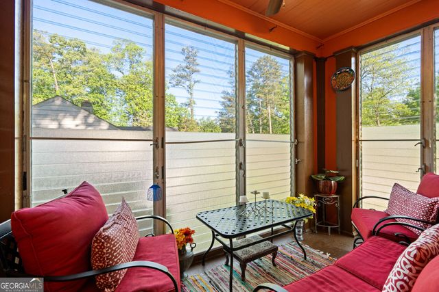 1776 Fairway Hill Drive, Atlanta, GA 30317