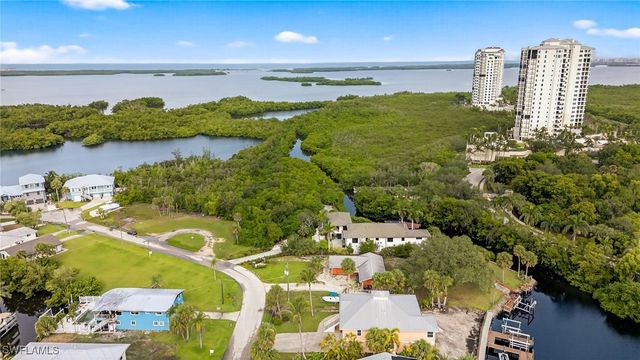 4754 Spring Creek DR, Bonita Springs, FL 34134