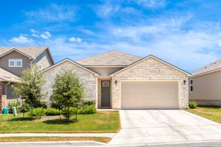 7168 Walkers Loop, San Antonio, TX 78233