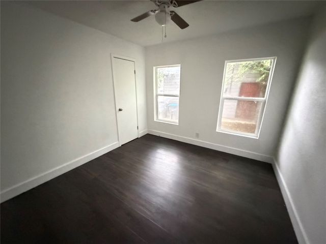 4312 Lorin Avenue, Fort Worth, TX 76105