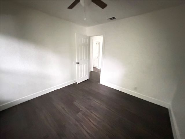 4312 Lorin Avenue, Fort Worth, TX 76105