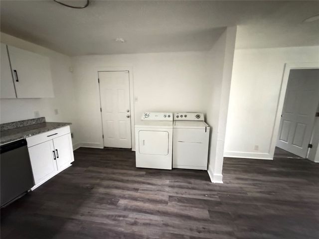 4312 Lorin Avenue, Fort Worth, TX 76105