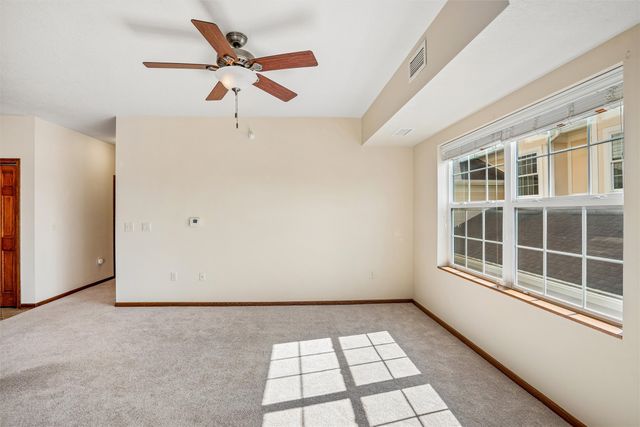 600 E Hillcrest Avenue 213, Indianola, IA 50125