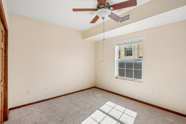 600 E Hillcrest Avenue 213, Indianola, IA 50125