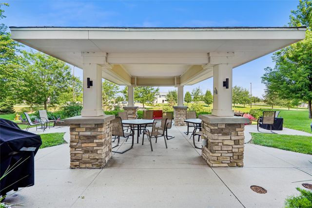 600 E Hillcrest Avenue 213, Indianola, IA 50125