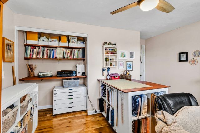 4 Stratton Rd, Hudson, MA 01749