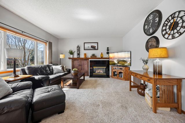 1832 Alden Avenue, Shakopee, MN 55379