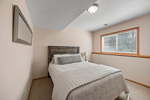 1832 Alden Avenue, Shakopee, MN 55379