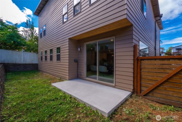14815 40th Avenue W, Lynnwood, WA 98087
